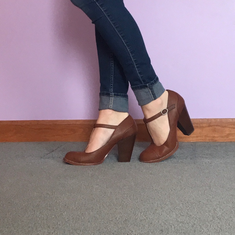 Crown Vintage heels